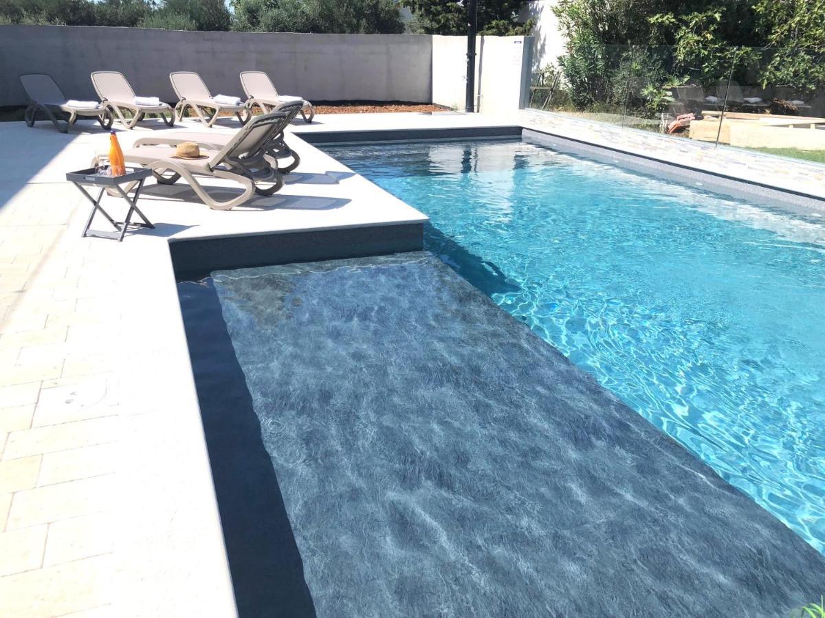 Croliday Apartment With Pool Nin Vrsi Extérieur photo