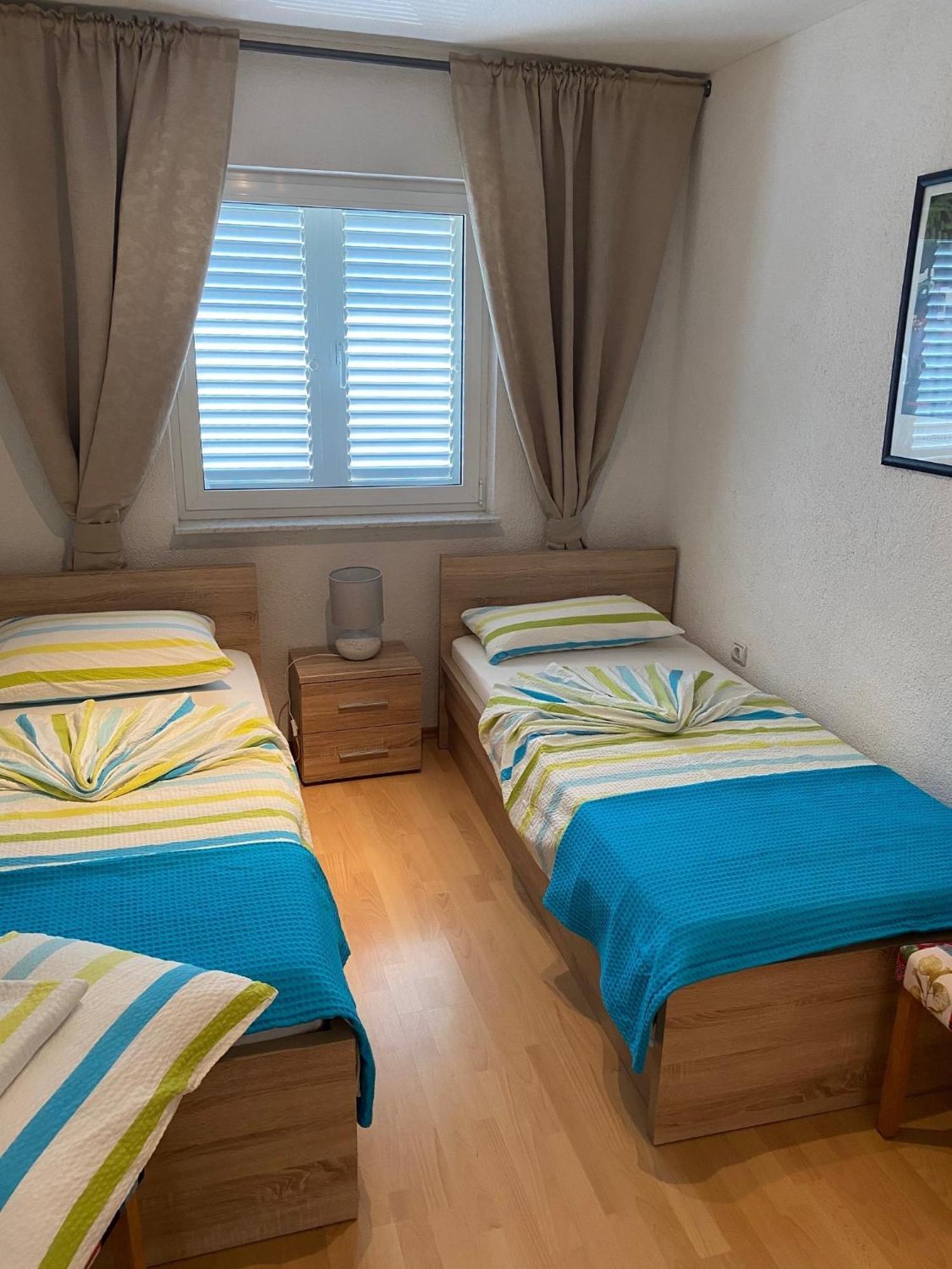 Croliday Apartment With Pool Nin Vrsi Extérieur photo